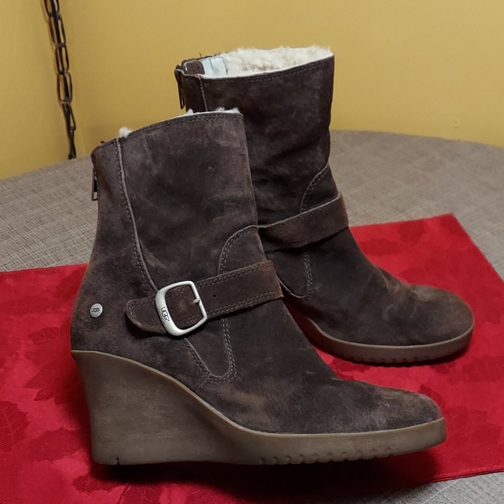 Boots - Picture 1 of 9